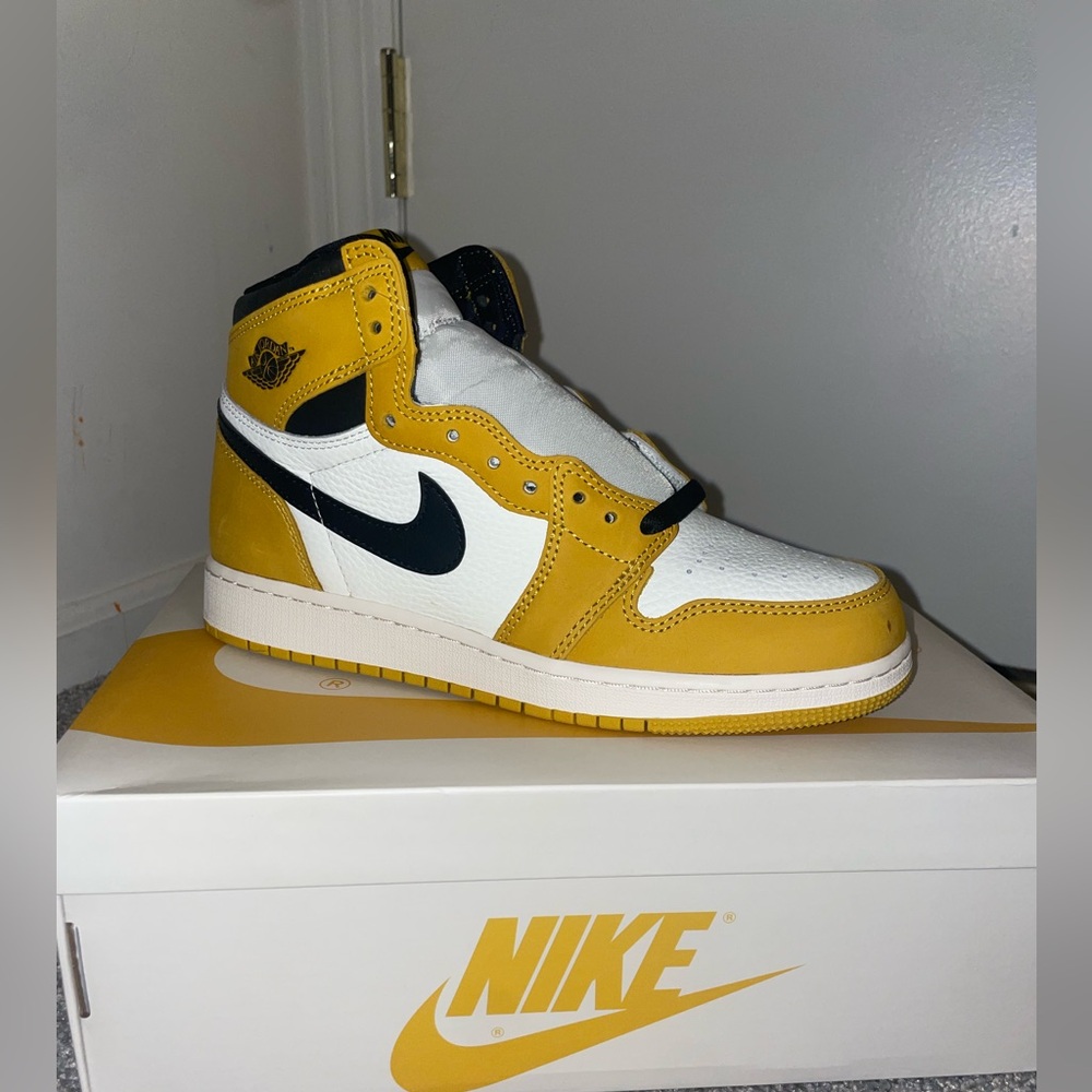 Nike Yellow and Black High-Top Sneakers